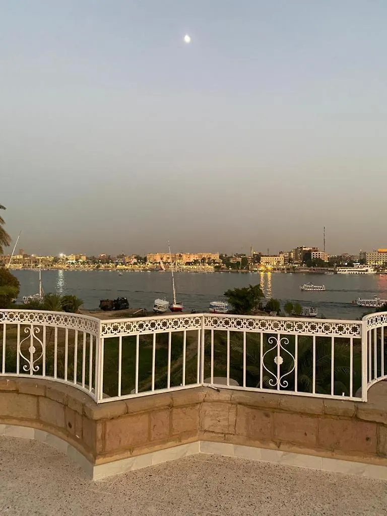 Villa Nile Queen -Guest House Luxor